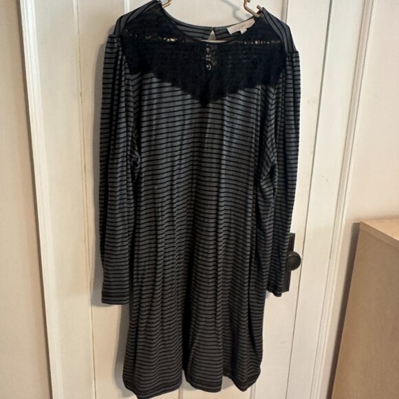 | LOFT | Gray Striped Dress - Picture 1 of 9